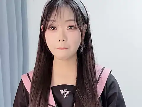 smalldaisy's cam snapshot