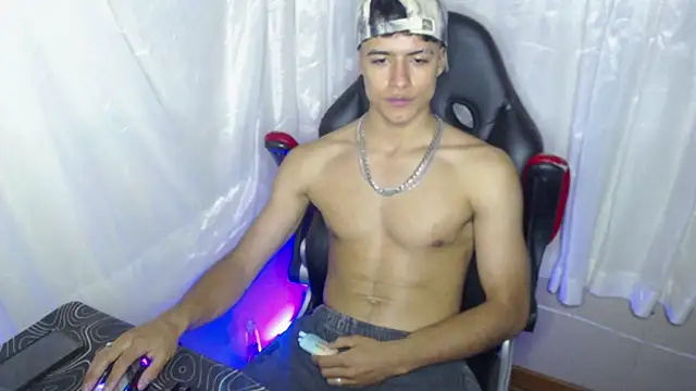 jacobbiker live sex cam