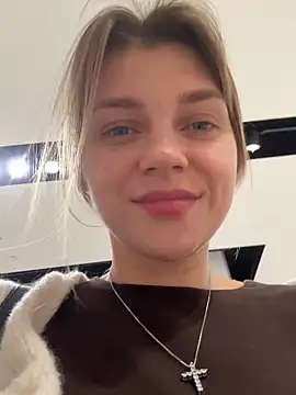 ValenciaShock live sex cam