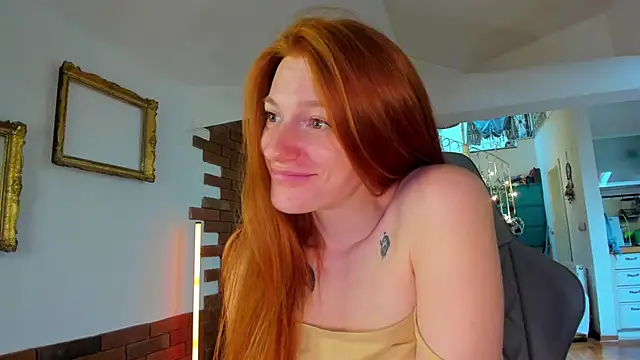 Aliceginger99 live sex cam