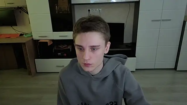 angryzan live sex cam