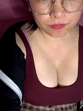 Star-sweet live sex cam