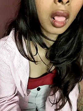 -AYUSHI01 live sex cam