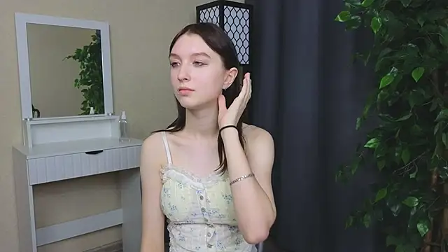 AdahCun's cam snapshot