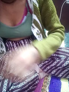 Tanya_mital12's cam snapshot