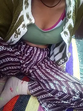 Tanya_mital12's cam snapshot