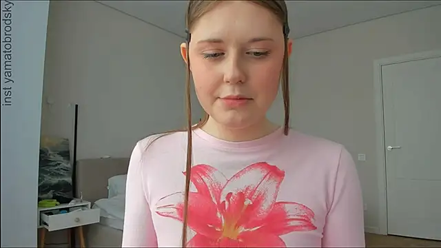 YamatoBrodsky live sex cam