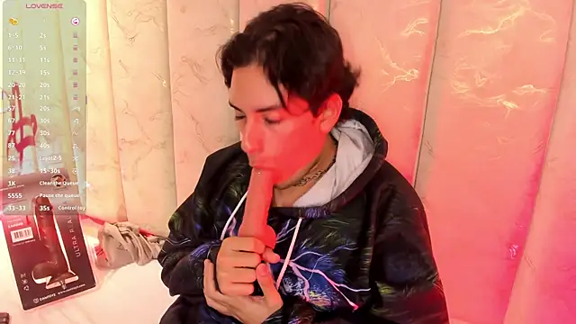 TheoHart_ live sex cam