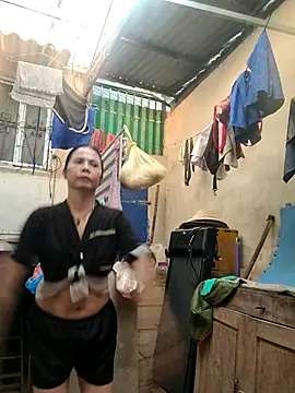 Basanis68's cam snapshot