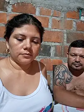 lady_and_charly's cam snapshot