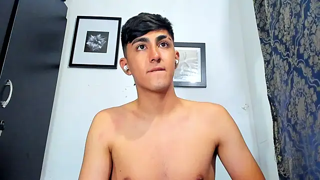 babymaik live sex cam