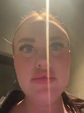 KiraSunshine's cam snapshot