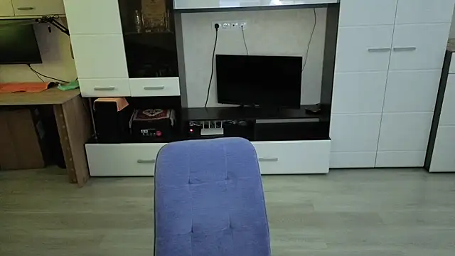 angryzan live sex cam