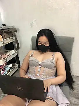 Ngan_Chubby live sex cam