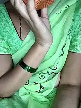 White-Rose-Telugu's cam snapshot