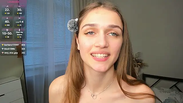 MarinaPoppenhagen's cam snapshot