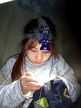 EllyBaby20's cam snapshot