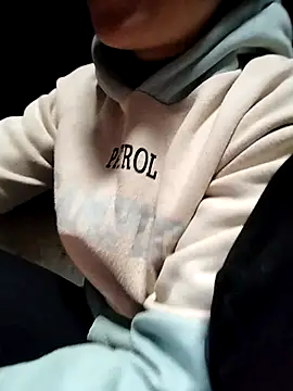 Sinejdk3's cam snapshot