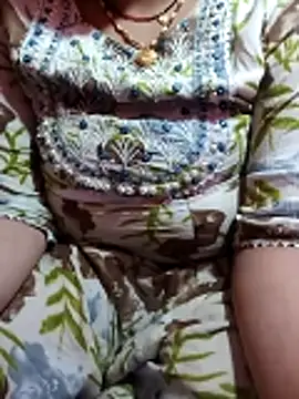 Rajni_hot83's cam snapshot