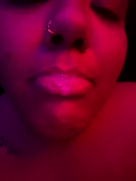 1n0nlythroat's cam snapshot