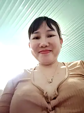 Ana-love2025's cam snapshot