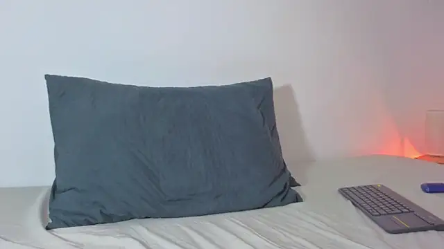 maxxcooper1's cam snapshot