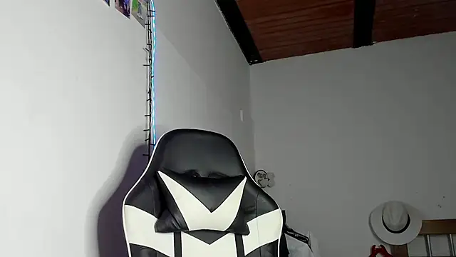 Carlos_foxx's cam snapshot