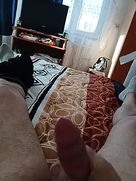 Aly-john1985's cam snapshot