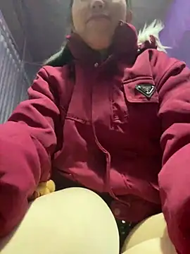 Huong-Ly's cam snapshot