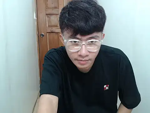 -asiantwink0000-'s cam snapshot