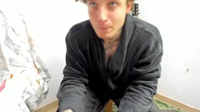 layneinchains's cam snapshot