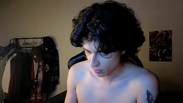 angelitofemboy's cam snapshot