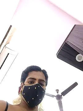 Tamil-Meenu12's cam snapshot