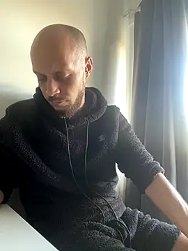 MattMiller28's cam snapshot