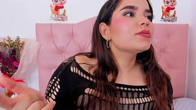 barbara_baker_'s cam snapshot