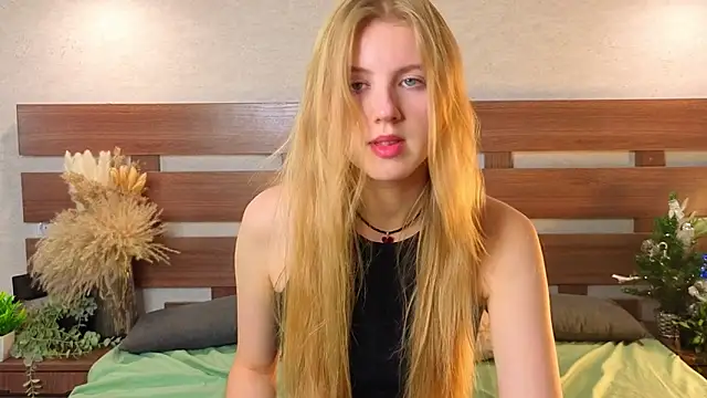 BonnieBlake's cam snapshot