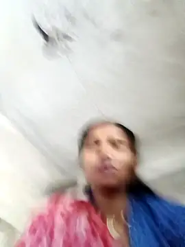 Cm_pooja's cam snapshot