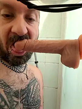 teddy79good live sex cam