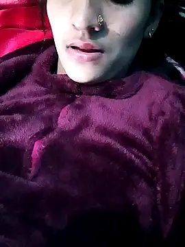 bold-couple live sex cam