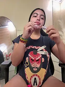 TS-SimplyTheBest live sex cam