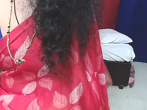 sunitha-3's cam snapshot