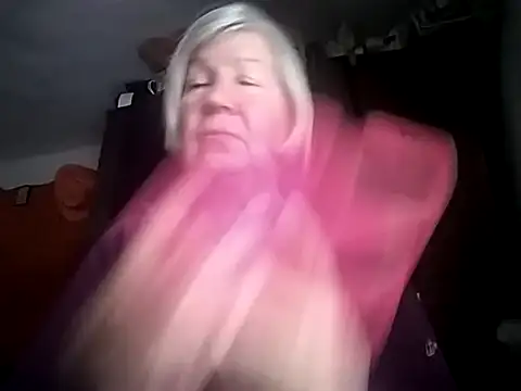 KlaudiaDarling's cam snapshot