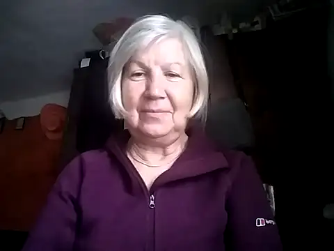 KlaudiaDarling's cam snapshot