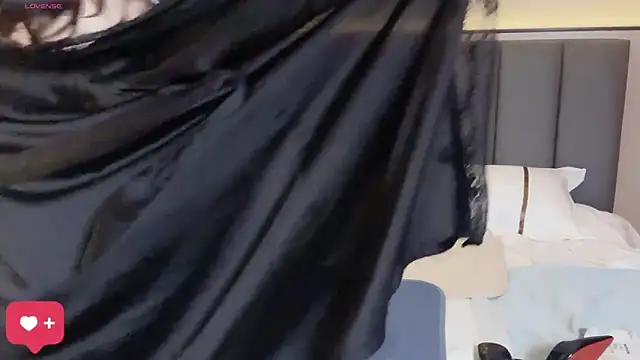 wuyueaini live sex cam