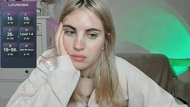 pawpaws's cam snapshot