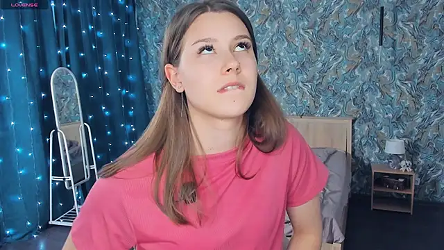 MondoNeko's cam snapshot