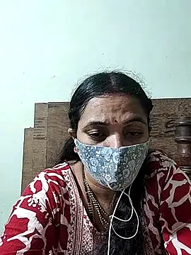 bhavyasri_55's cam snapshot