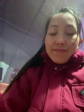 Huong-Ly's cam snapshot