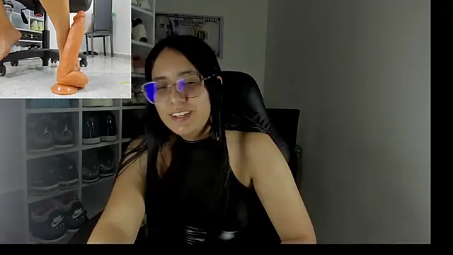 queen_findom1's cam snapshot