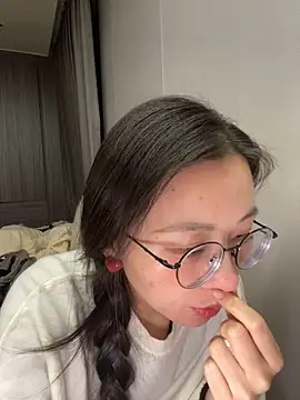 haiyan125216's cam snapshot